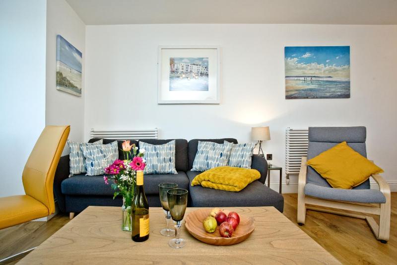 Two-Bedroom Apartment image 4