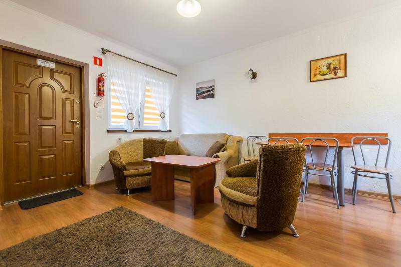 Apartment image 4