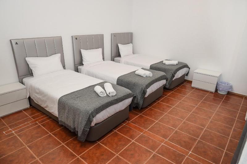 Single Bed in Mixed Dormitory Room image 2