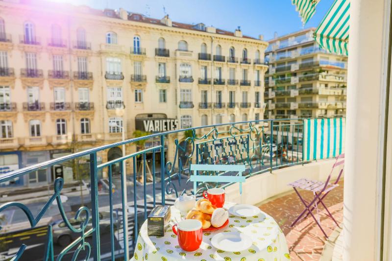 Three-Bedroom Apartment image 1