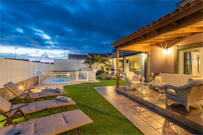 Villa Dalara Maspalomas Private Pool and Jacuzzi - image 38