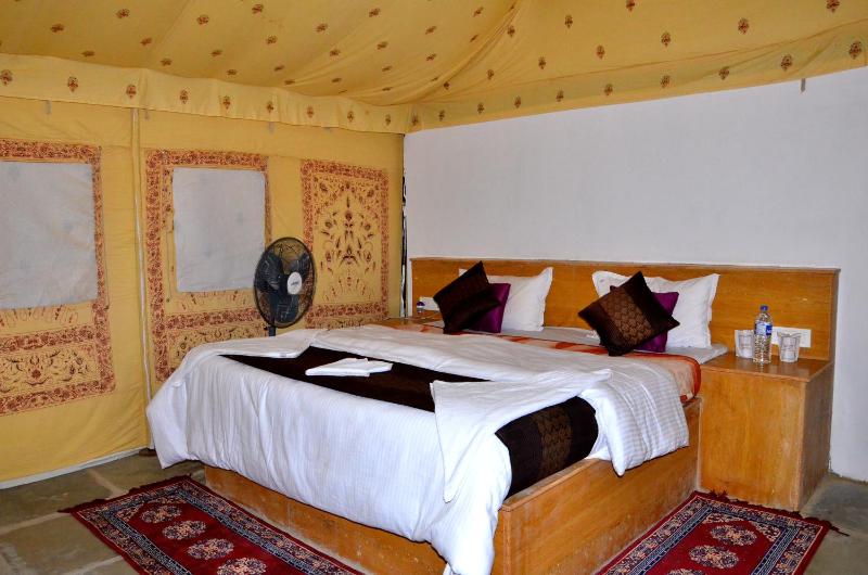 Dynasty Desert Camp and Resort - image 1