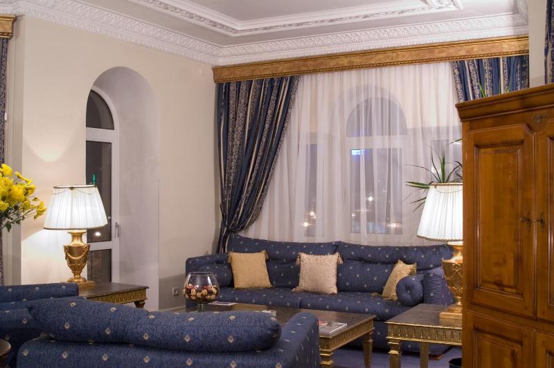 Presidential Suite image 4