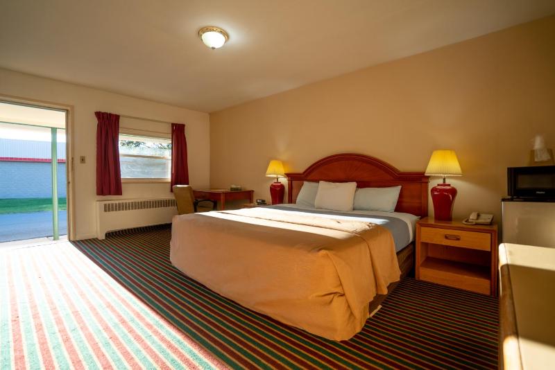 Deluxe Single Room image 3