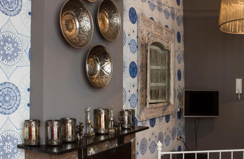 Casablanca Twin / Double Room image 2