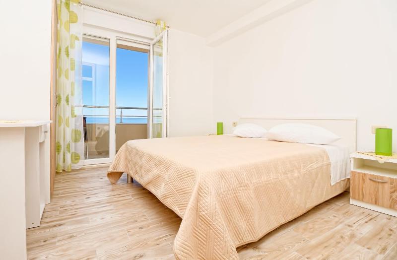 Apartman More&Maslina - image 14