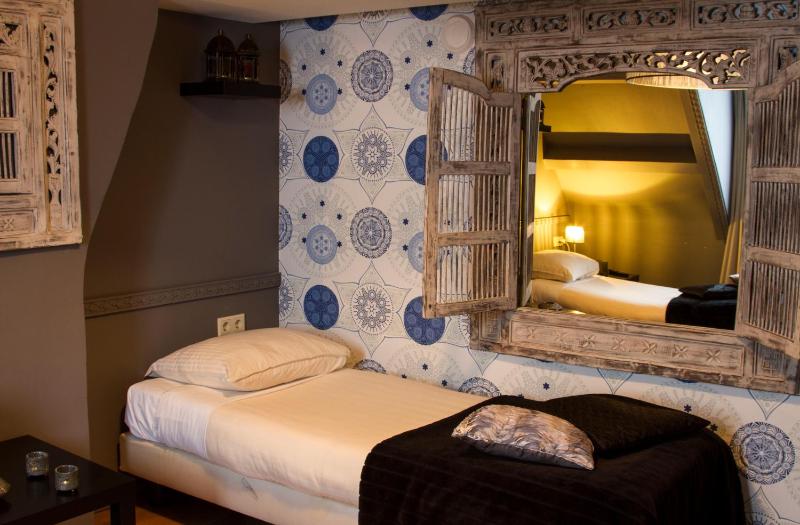 Marrakesh Twin Room image 2