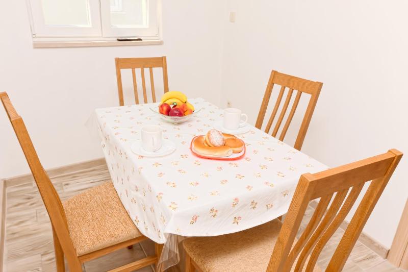 Apartman More&Maslina - image 15