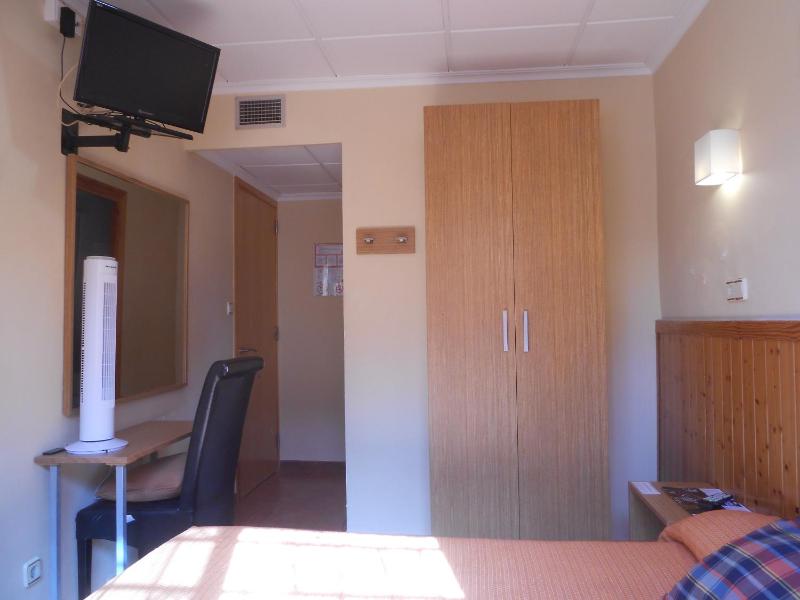 Standard Double Room with Fan image 3