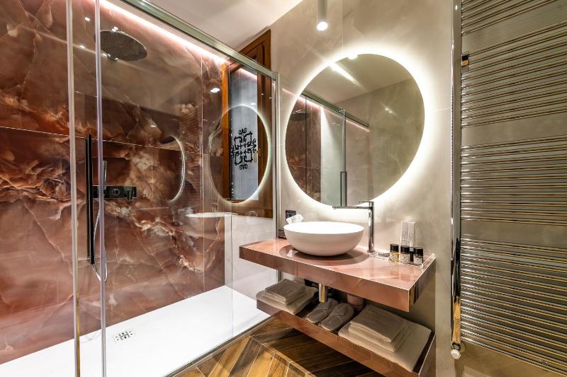 Superior Dependance image 3