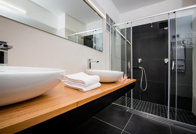 Junior Suite image 3