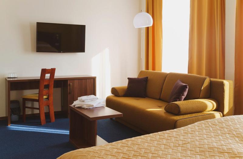 Apartment image 2