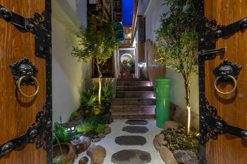 丽江慕云堂观景客栈Lijiang Muyuntang View Hotel - image 5