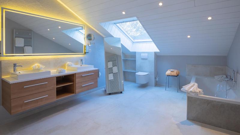 Suite image 3