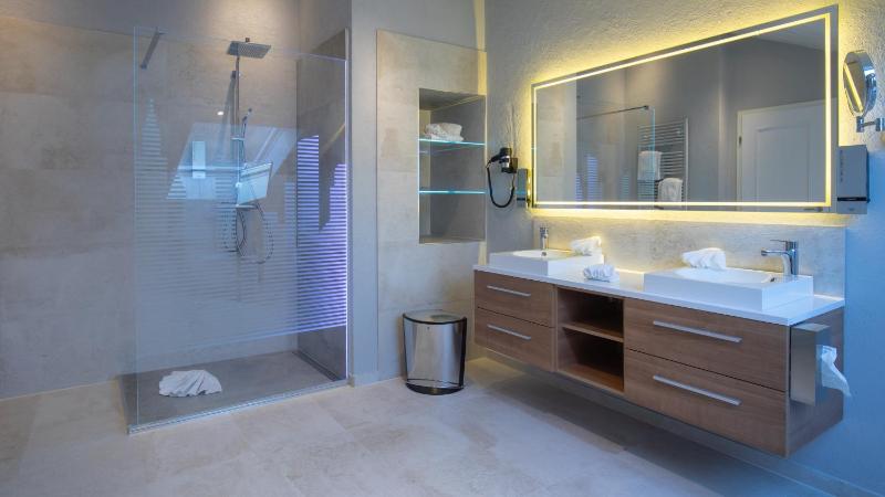 Suite image 2