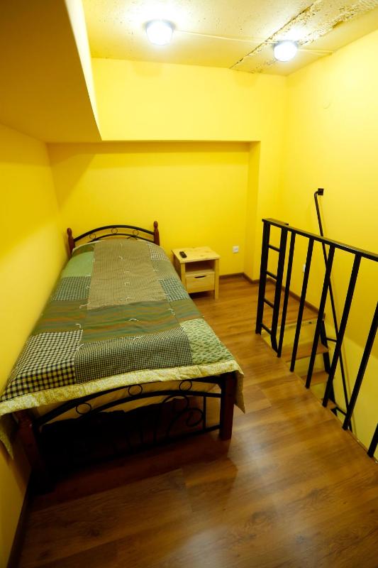 Economy Single Room image 2