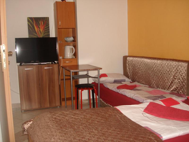Triple Room image 3
