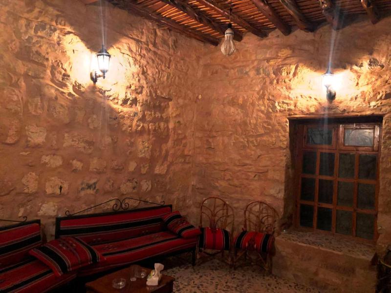 The Orient Home - image 5