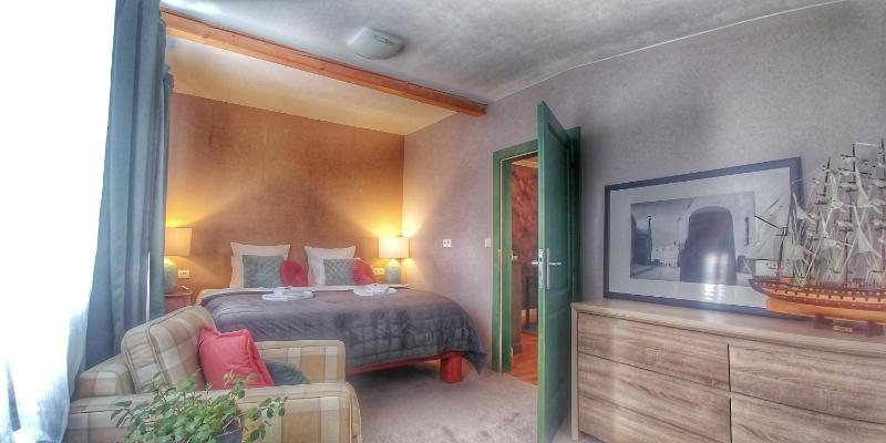 Deluxe Apartment image 3