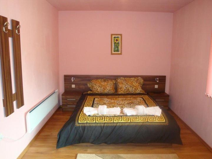 Junior Suite with Balcony image 2