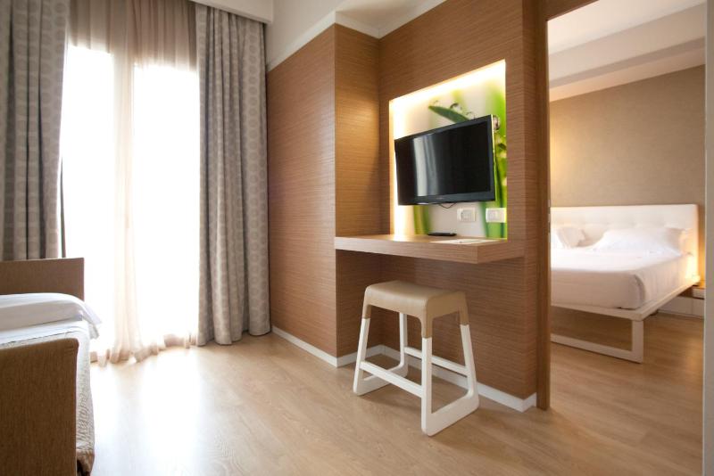 Oxygen Lifestyle Hotel - image 8