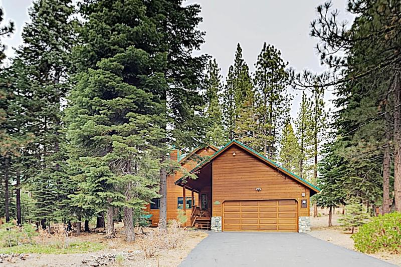 Three-Bedroom House image 3