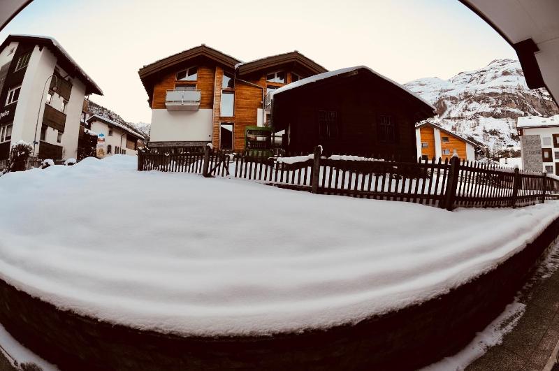 Emelie Zermatt 4**** - image 14