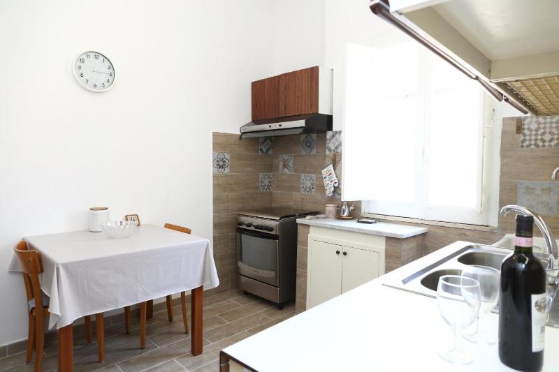 Two-Bedroom Apartment with Terrace and Sea View image 2