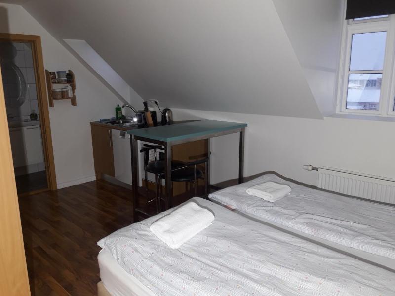 Studio Apartment image 2