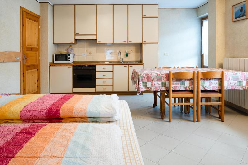 One-Bedroom Apartment - Via Bondi 184 image 4