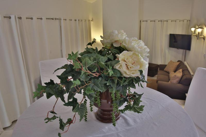 Three-Bedroom House image 4