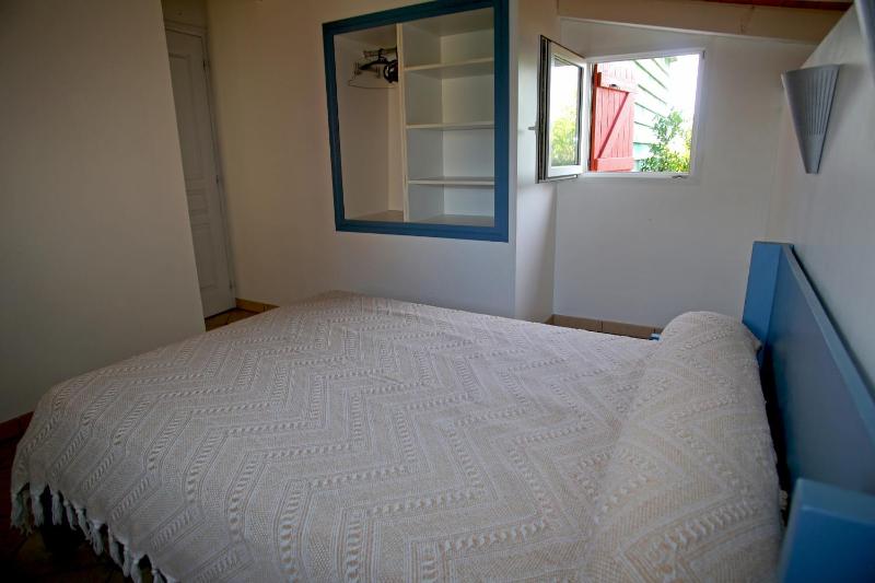 Three-Bedroom Apartment image 3