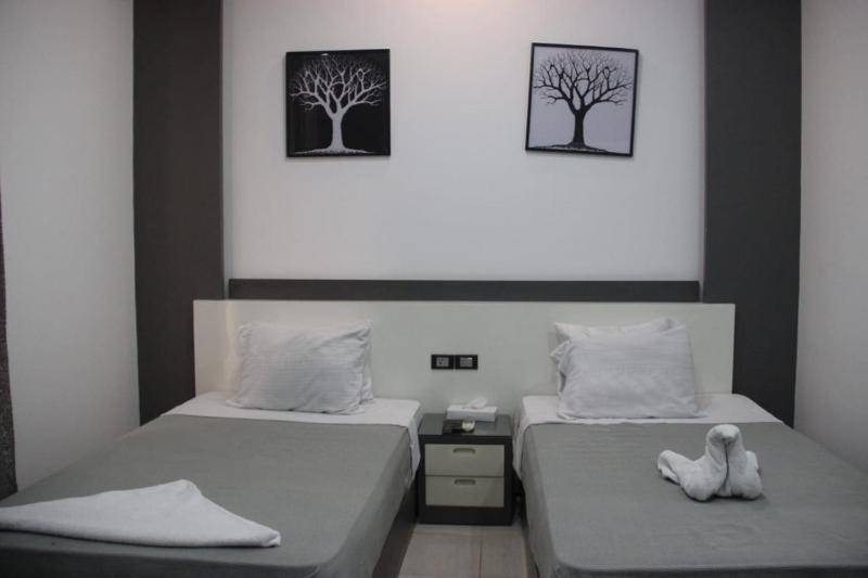 Azar Boutique Hotel - image 16