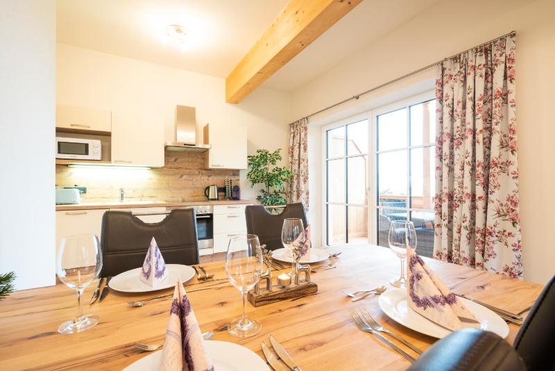 Apartment with Mountain View image 4