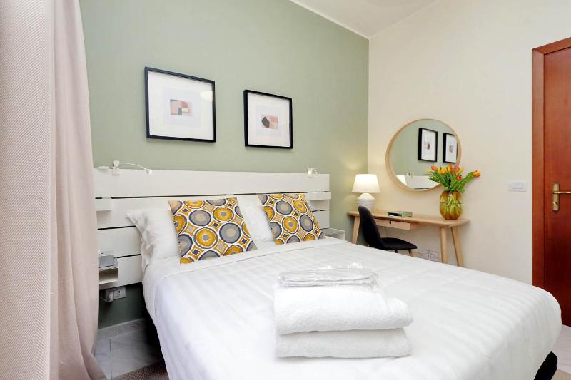 Superior Double Room image 3