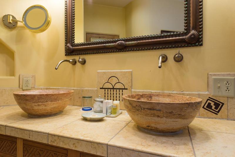Penthouse Suite image 4