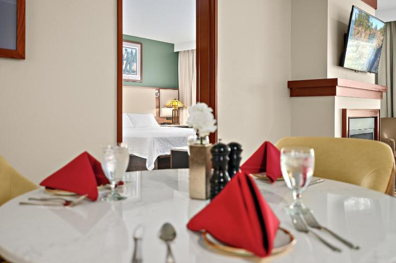 Chehalis River Suite image 2