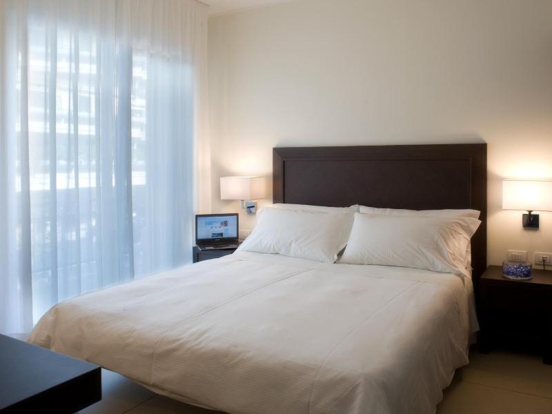 Superior Double Room image 3