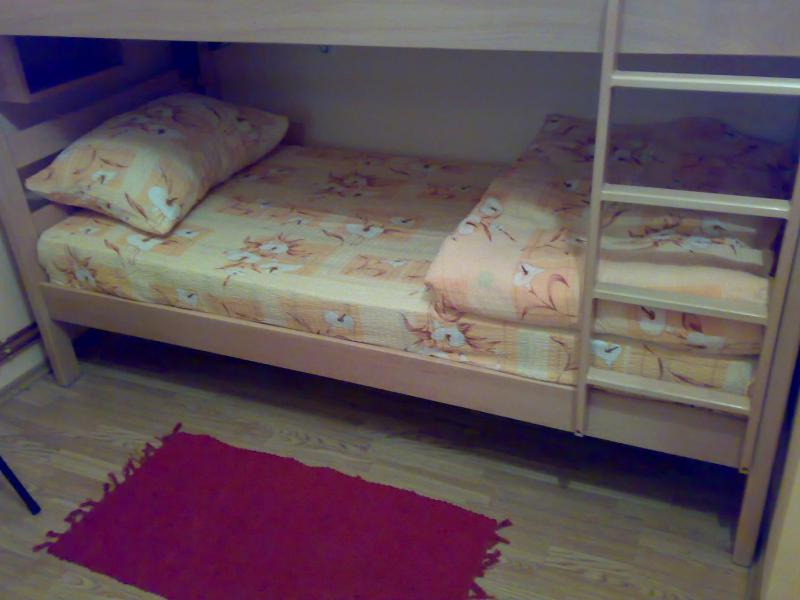 Quadruple Room with Shared Bathroom image 3