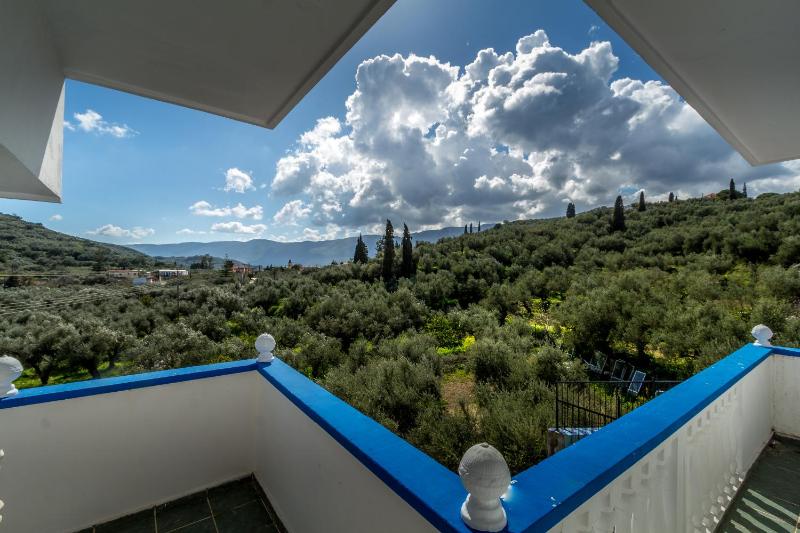 Two-Bedroom Apartment image 4