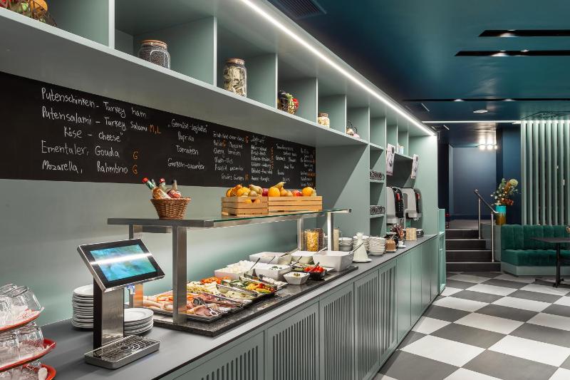 Premier Inn Wien City Hauptbahnhof - image 2