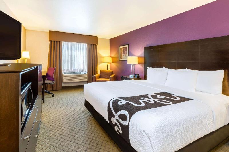 King Room image 2