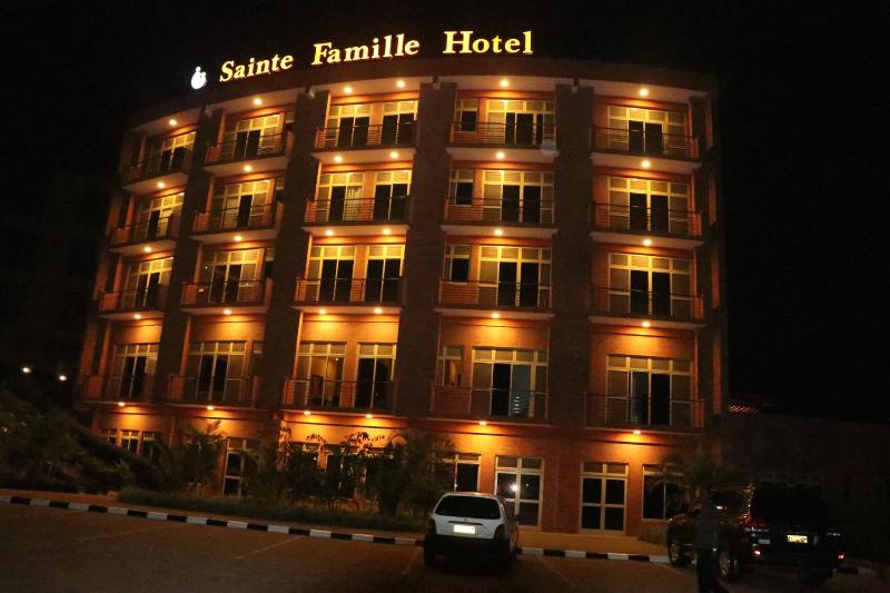 Sainte Famille Hotel - image 16