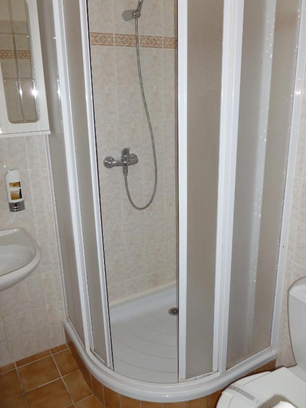 Triple Room image 2