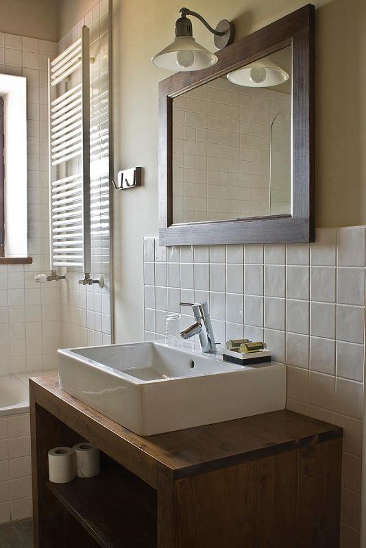 Double or Twin Room image 2