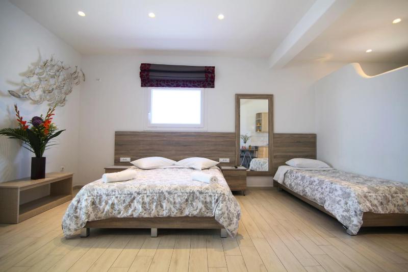 Suite with Sea View image 1