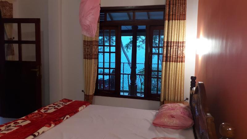 Induwara Guest - image 20
