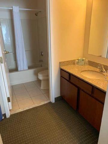 King Suite image 3