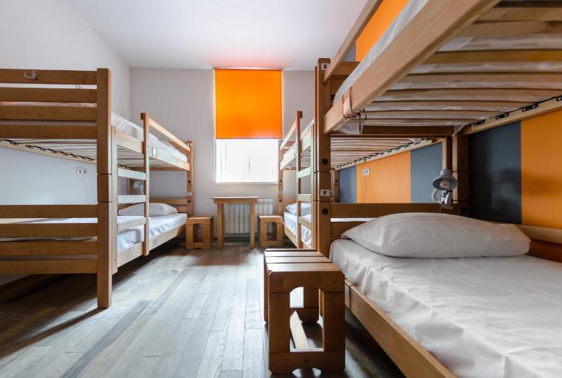 Bed in 8-Bed Dormitory Room image 4