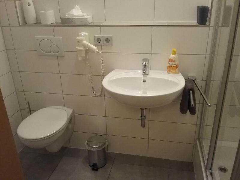 Double Room with Private Bathroom image 2